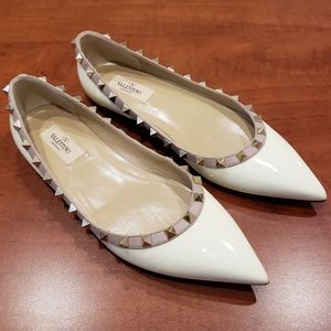 Preowned Auth Valentino Rockstud Flats Size EU 39